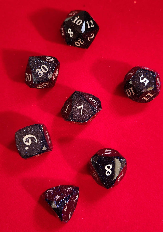 Mizuki's Hoard Moonveil Glass Polyhedral Dice Set