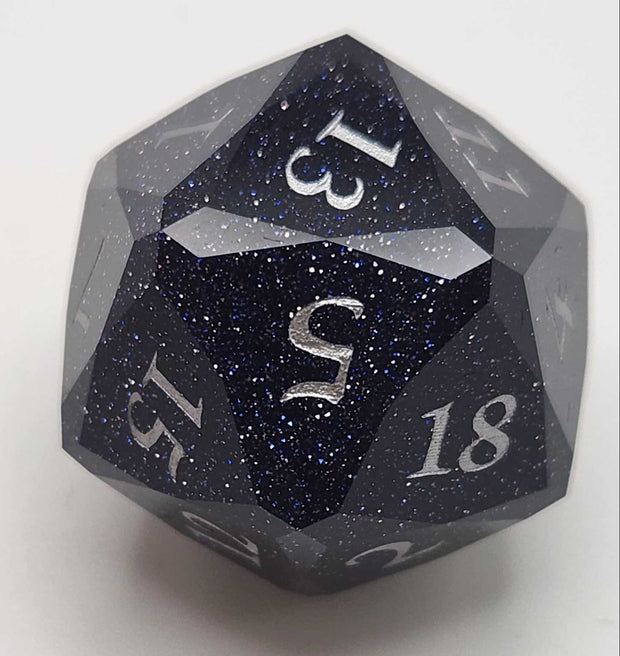 Mizuki's Hoard Moonveil Glass Polyhedral Dice Set